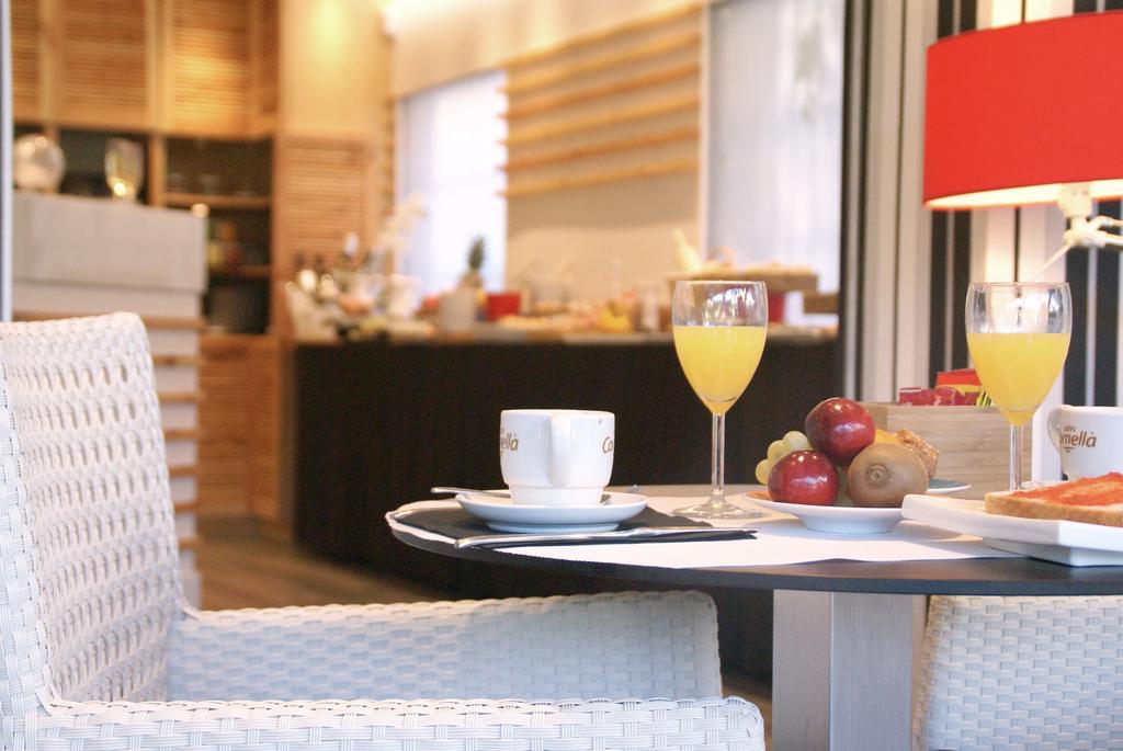 Hotel Sitges Ngoại thất bức ảnh