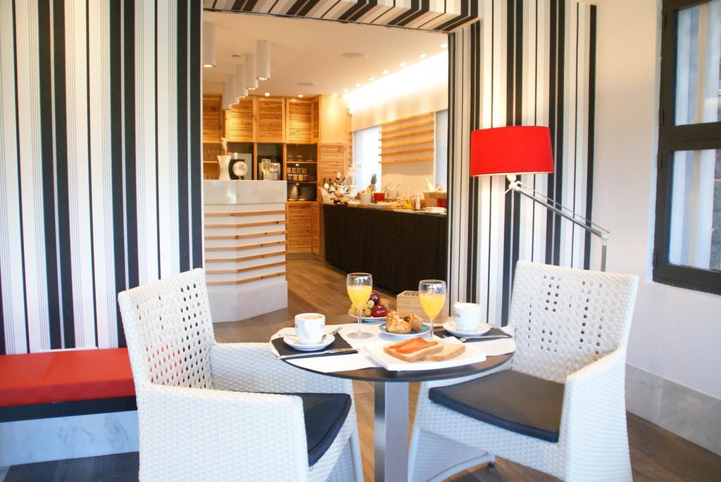 Hotel Sitges Ngoại thất bức ảnh